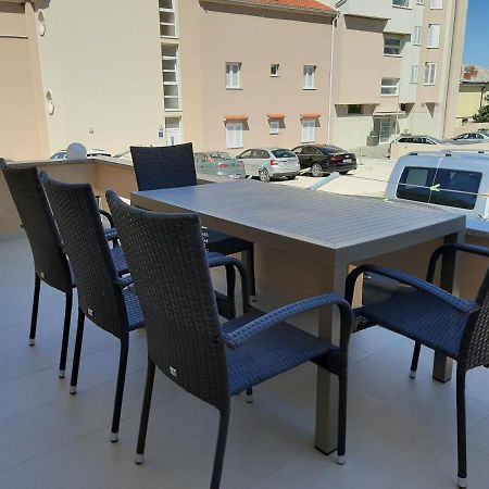 Apartments Edo Новалья Экстерьер фото