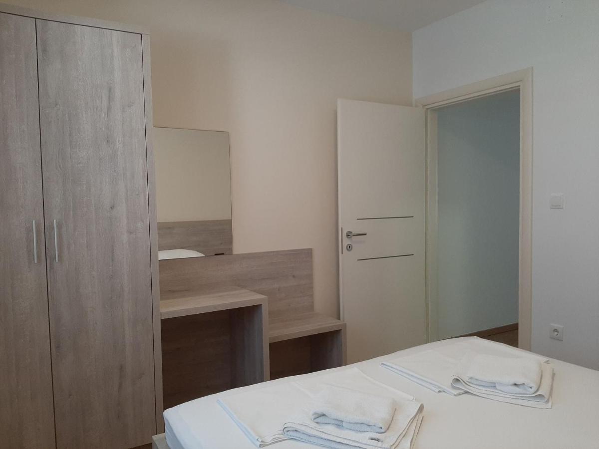Apartments Edo Новалья Экстерьер фото