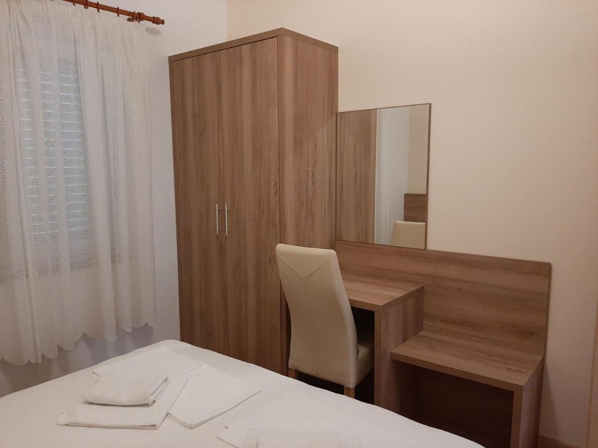 Apartments Edo Новалья Экстерьер фото