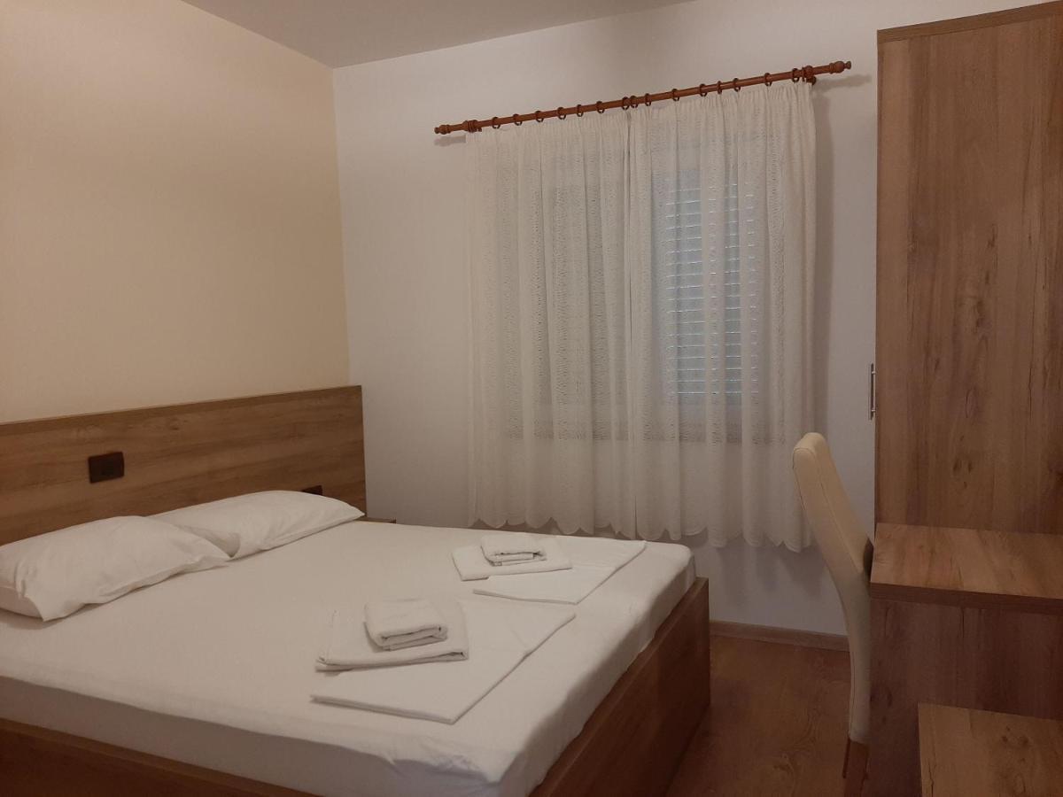 Apartments Edo Новалья Экстерьер фото