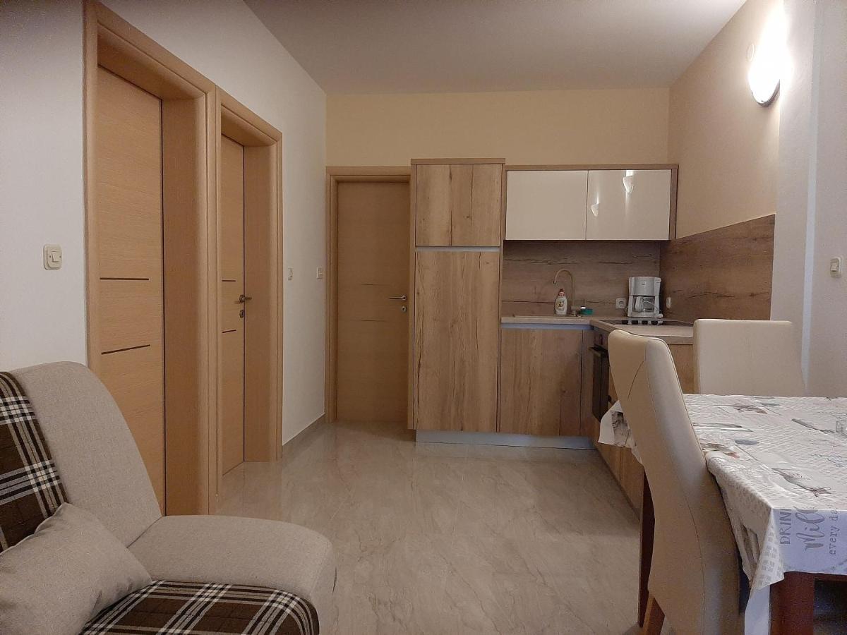 Apartments Edo Новалья Экстерьер фото