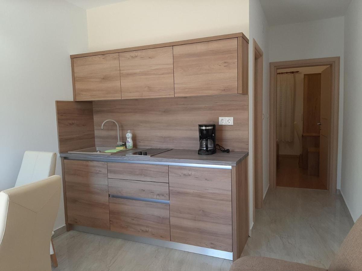 Apartments Edo Новалья Экстерьер фото